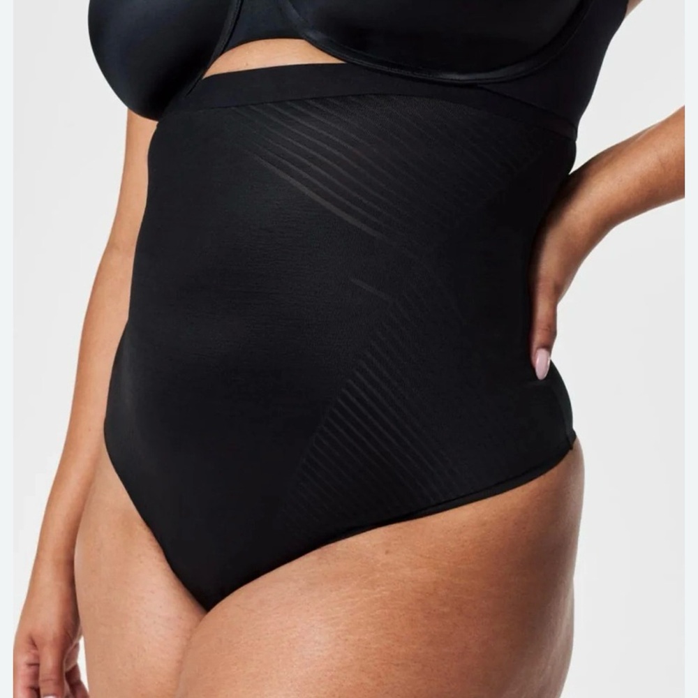 SPANXshape Thinstincts 2.0 Invisible High-Waisted Thong